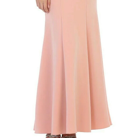 Elegant Dark Red Dress - Picture 6 of 6